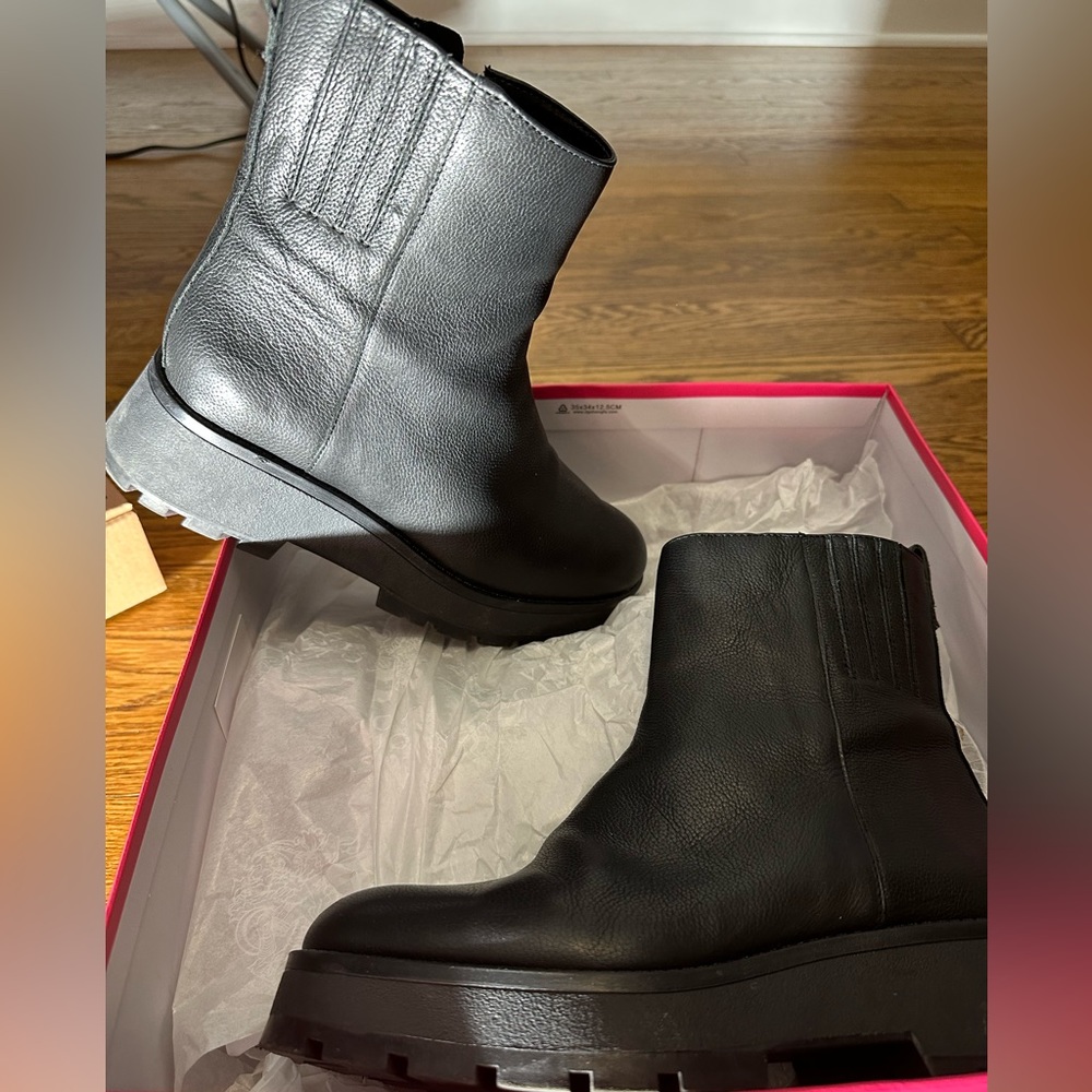VINCE CAMUTO | NEFRAMES BOOTIE | 7.5 | BLACK | NEW- - Picture 3 of 14